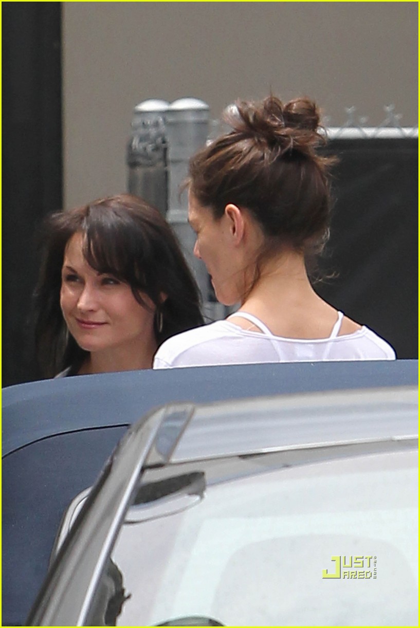 Katie Holmes Let's Bust a Move! Photo 2444770 Katie Holmes Photos