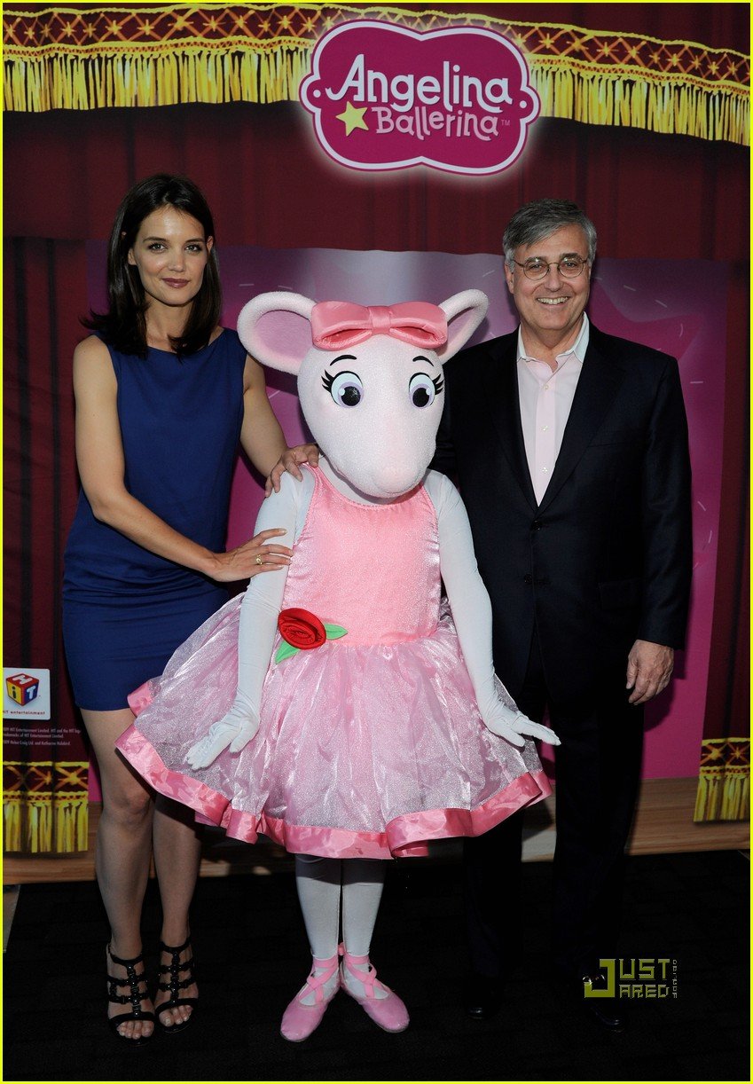 Katie Holmes & Angelina Ballerina: Dizzy Feet Partners!: Photo 2457119