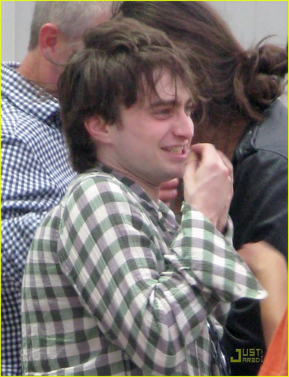 Daniel Radcliffe: 21st Birthday Bash!: Photo 2470247 | Daniel Radcliffe