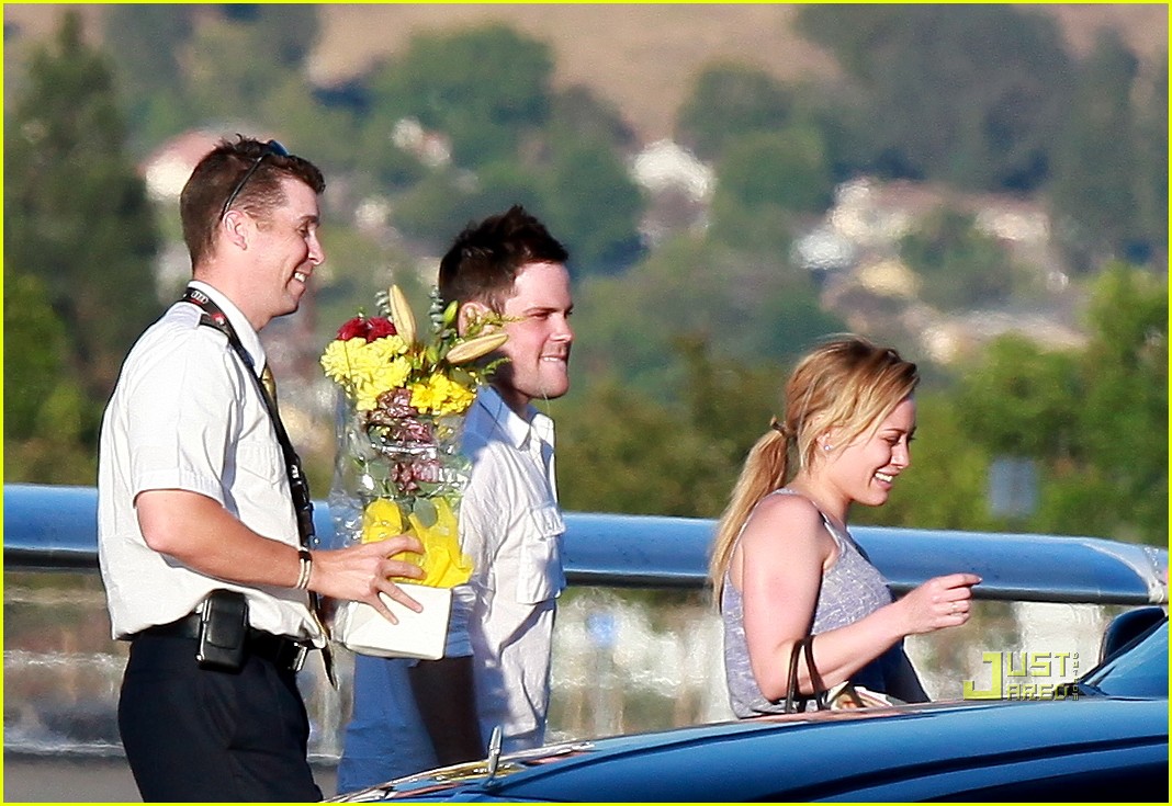 Photo: hilary duff mike comrie honeymoon cabo san lucas 04 | Photo
