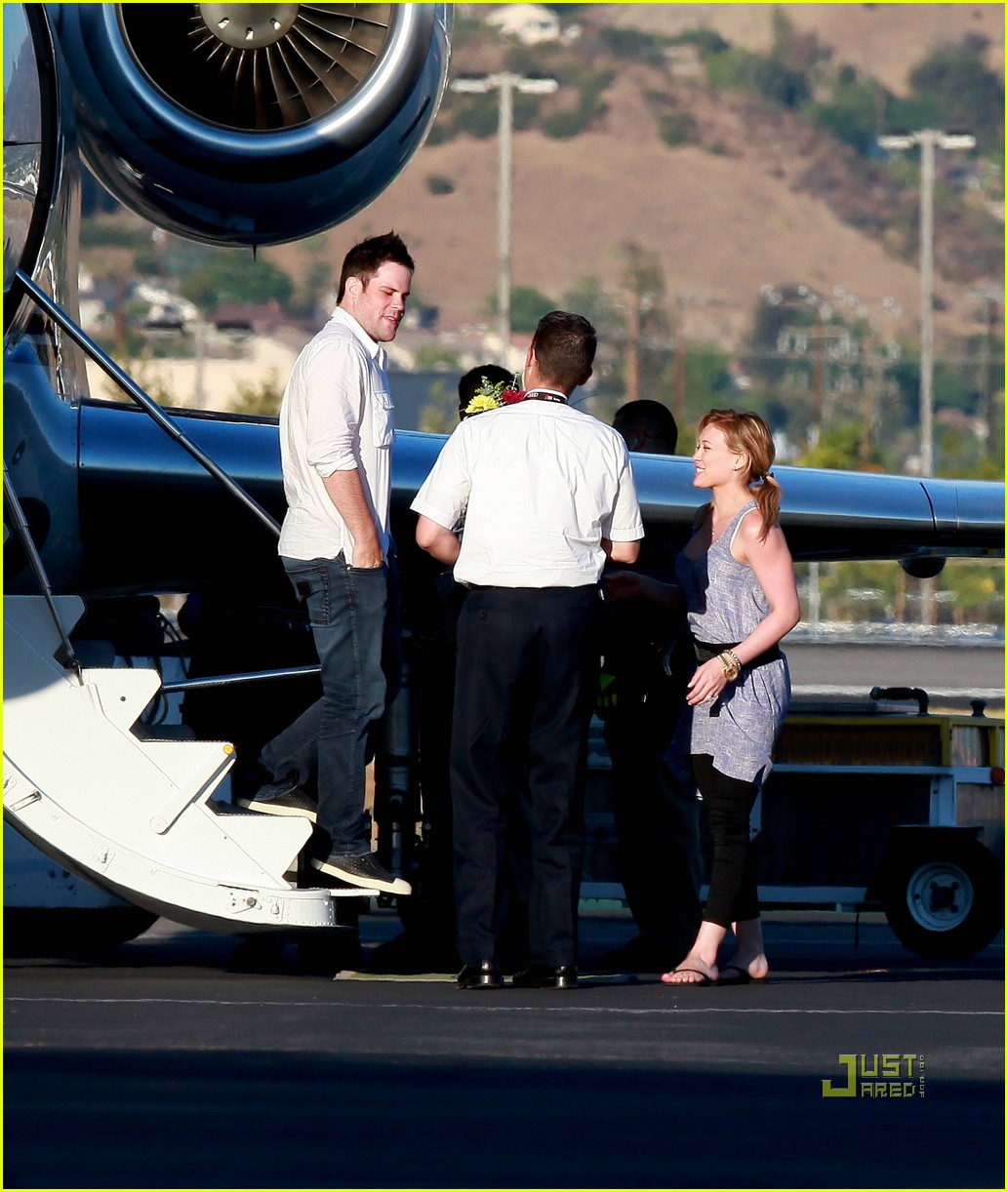 Hilary Duff & Mike Comrie: Honeymoon in Cabo!: Photo 2474076 | Hilary