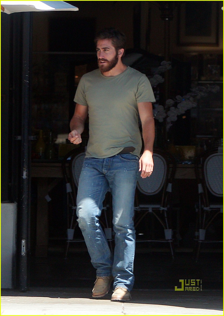 Jake Gyllenhaal Motorcycle at Midi! Photo 2473606 Jake Gyllenhaal