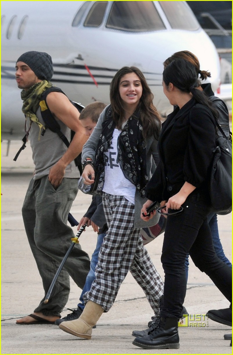 Madonna & Lourdes Bourget Private Jet! Photo 2470839 Carlos Leon