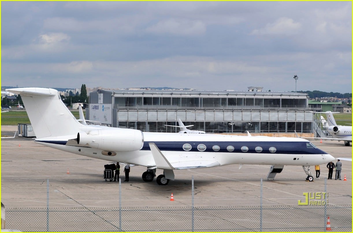 Madonna & Lourdes Bourget Private Jet! Photo 2470841 Carlos Leon
