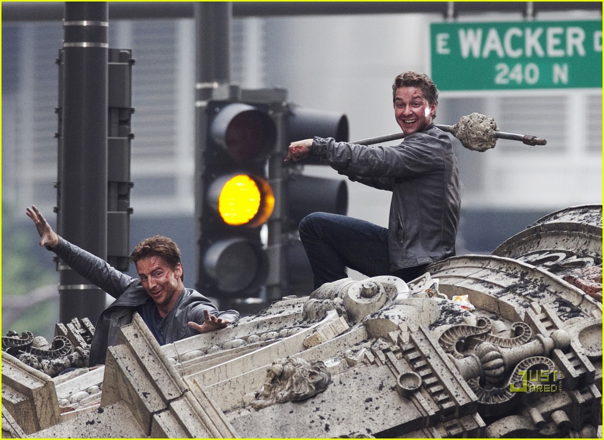 Shia LaBeouf: Funny Faces for 'Transformers' Scenes!: Photo 2470879 | Josh  Duhamel, Patrick Dempsey, Shia LaBeouf, Tyrese Gibson Pictures | Just Jared