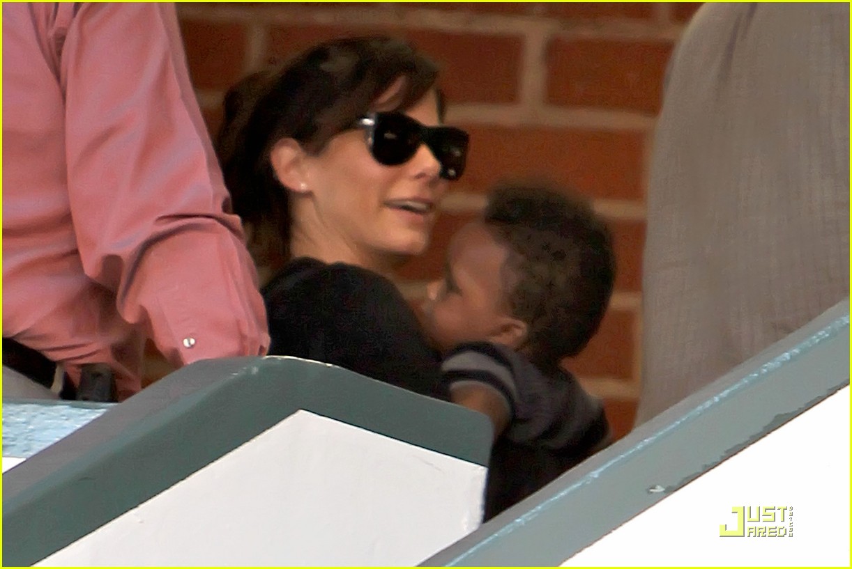 Sandra Bullock Bonding with Baby Louis! Photo 2481129 Celebrity