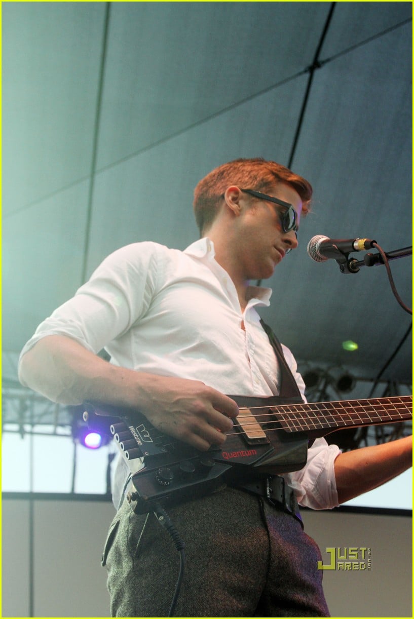 Ryan Gosling Rachel Bilson Support! Photo 2477774 Dead Man's Bones