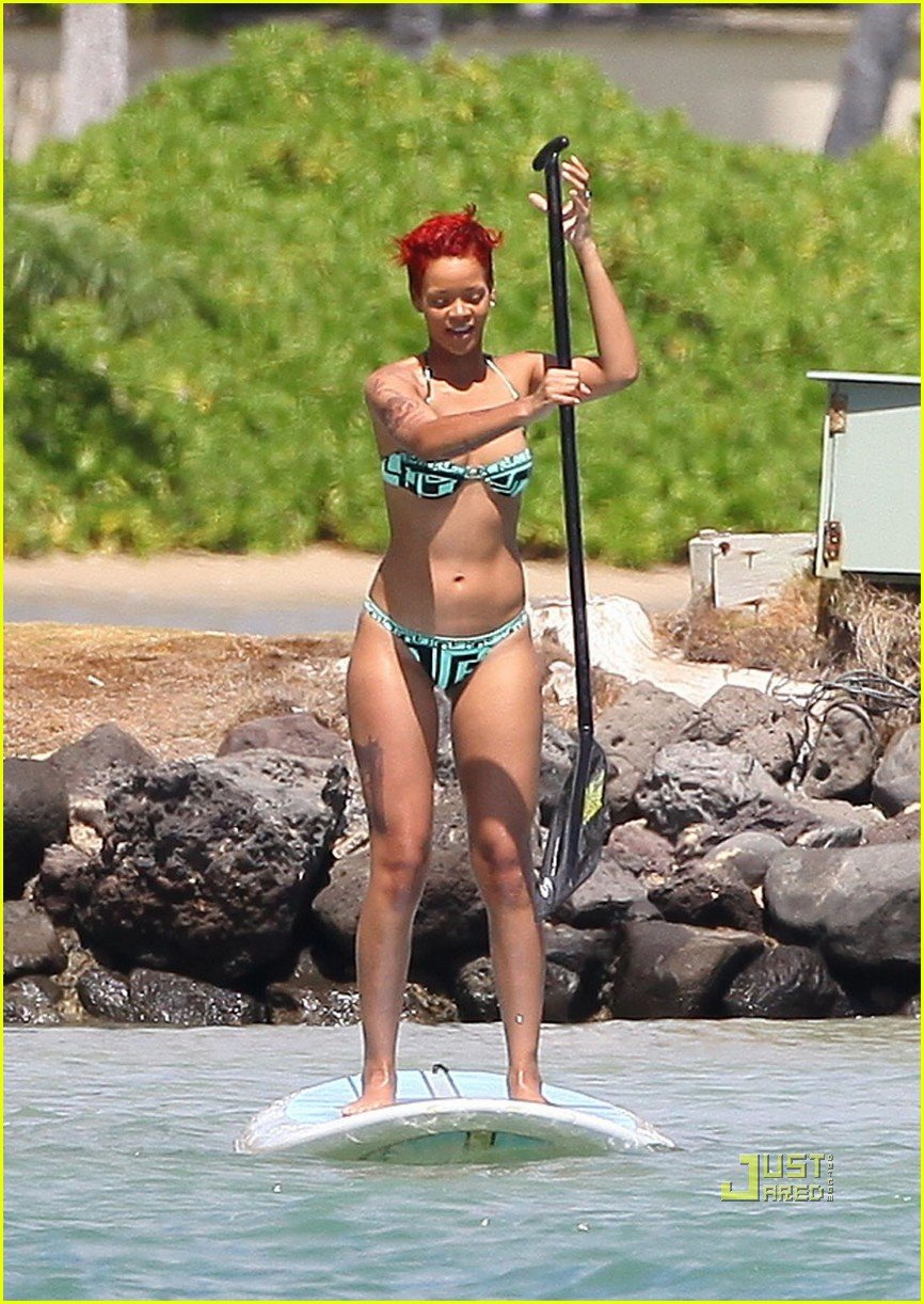 Parámetros cada Espinas Rihanna: Bikini Hot in Hawaii!: Photo 2478023 | Rihanna Pictures | Just  Jared