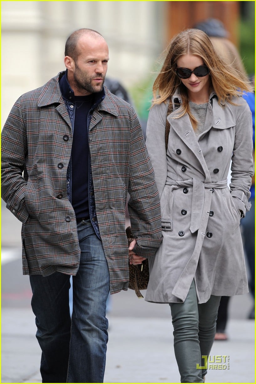 Jason Statham Apartment Hunt With Rosie HuntingtonWhiteley Photo