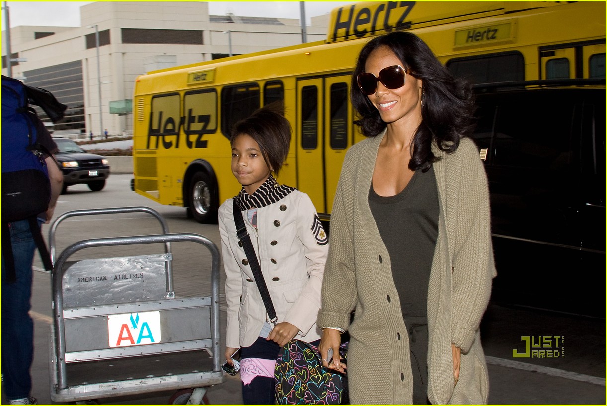 Willow and Jada Pinkett Smith Rock Red Shoes! Photo 2493722 Jada
