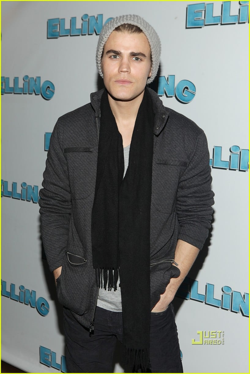 Paul Wesley & TR Knight 'Elling' Opening Night! Photo 2497599 Paul