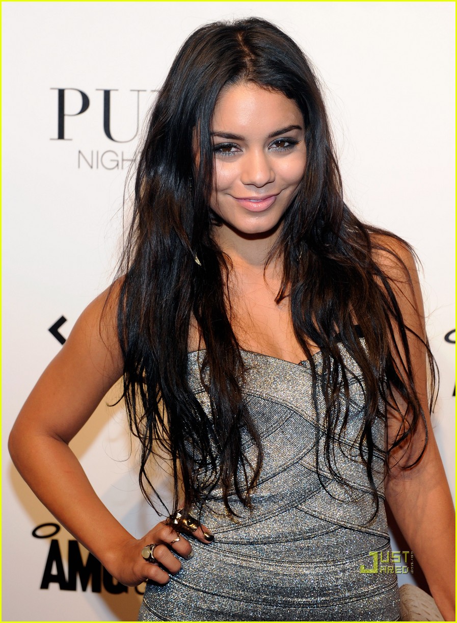 Vanessa Hudgens: Las Vegas Birthday Bash!: Photo 2504949 | Vanessa