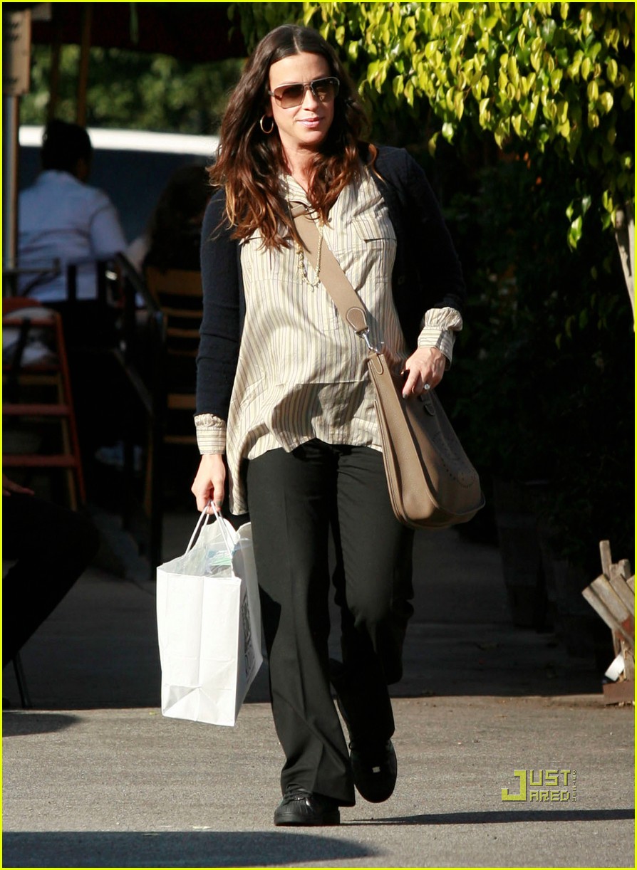 Alanis Morissette Baby Bump in Brentwood! Photo 2500395 Alanis