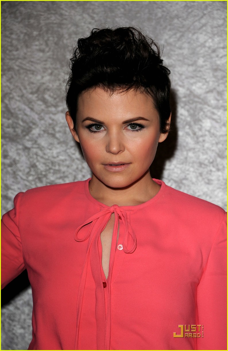 Ginnifer Goodwin: 'Big Love' Premiere with Joey Kern!: Photo 2510509 |  Chloe Sevigny, Ginnifer Goodwin, Joey Kern Pictures | Just Jared