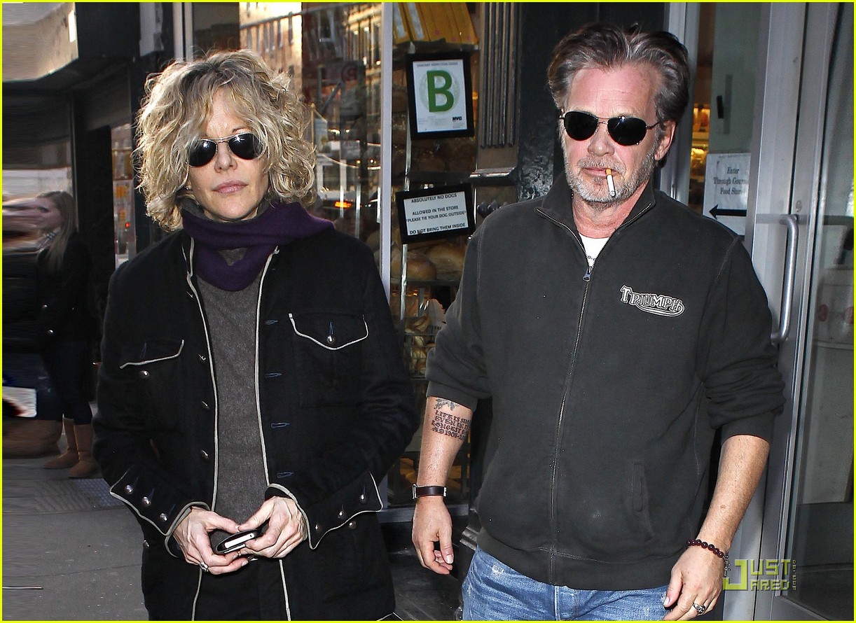 Meg Ryan & John Mellencamp Eat Cafe Couple! Photo 2508748 John