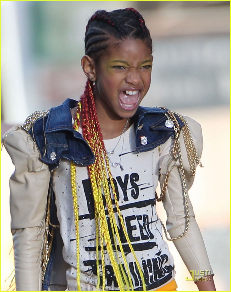 Willow Smith: '21st Century Girl' Video Shoot & Song Preview!: Photo  2513949 | Jackie Chan, Jada Pinkett Smith, Jaden Smith, Will Smith, Willow  Smith Pictures | Just Jared