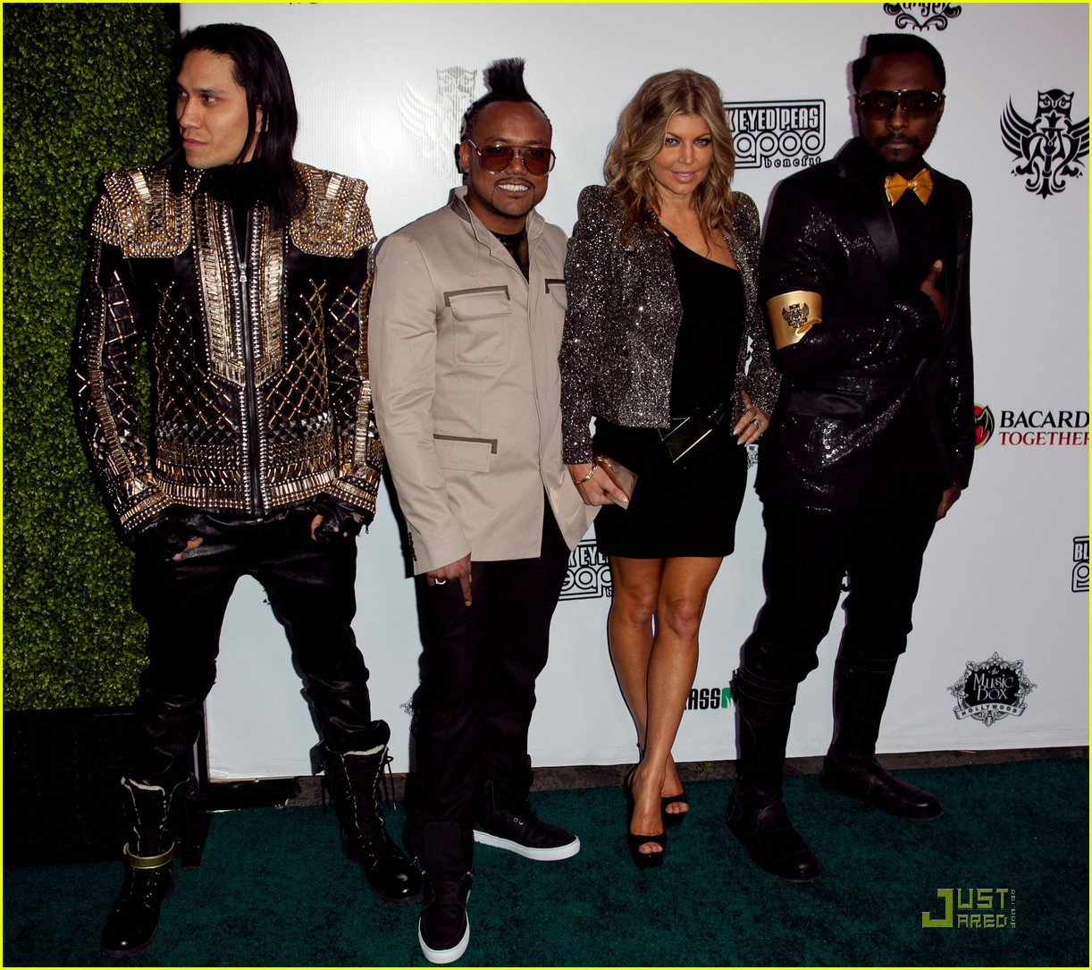Fergie Peapod Benefit Concert with The Black Eyed Peas! Photo 2518649