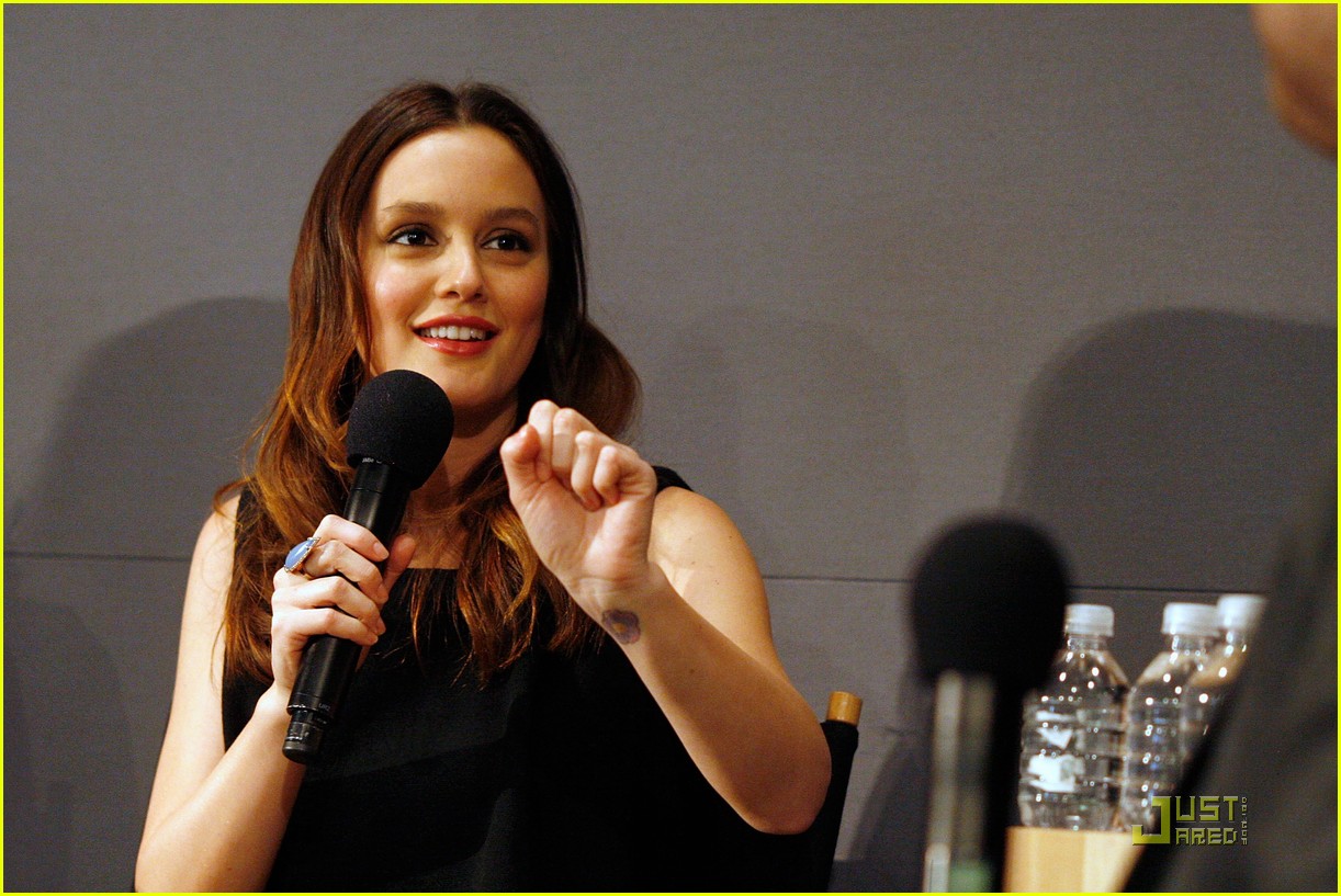 Photo: leighton meester minka kelly apple soho 07 | Photo 2516167