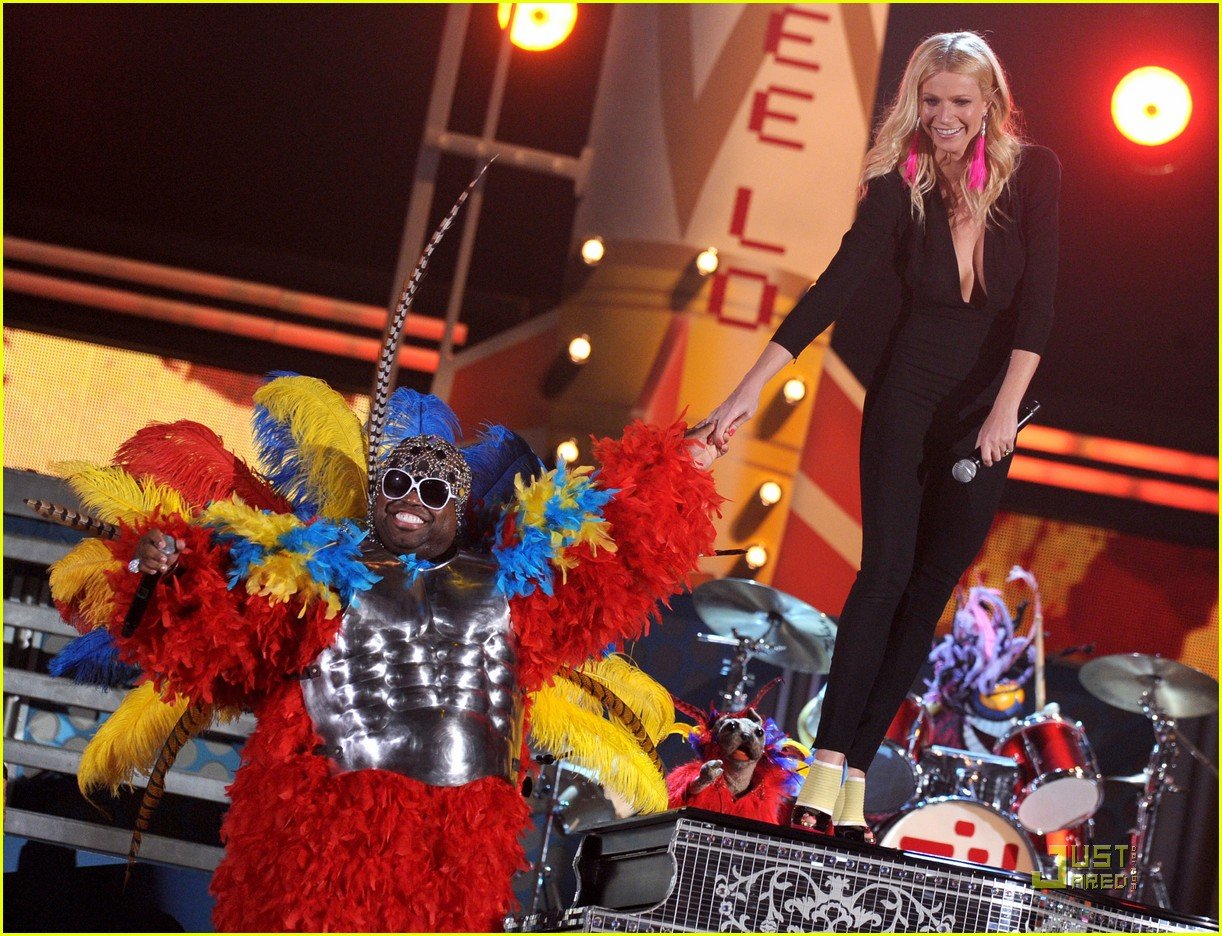 Paltrow You' Grammy Performance with Cee Lo Green