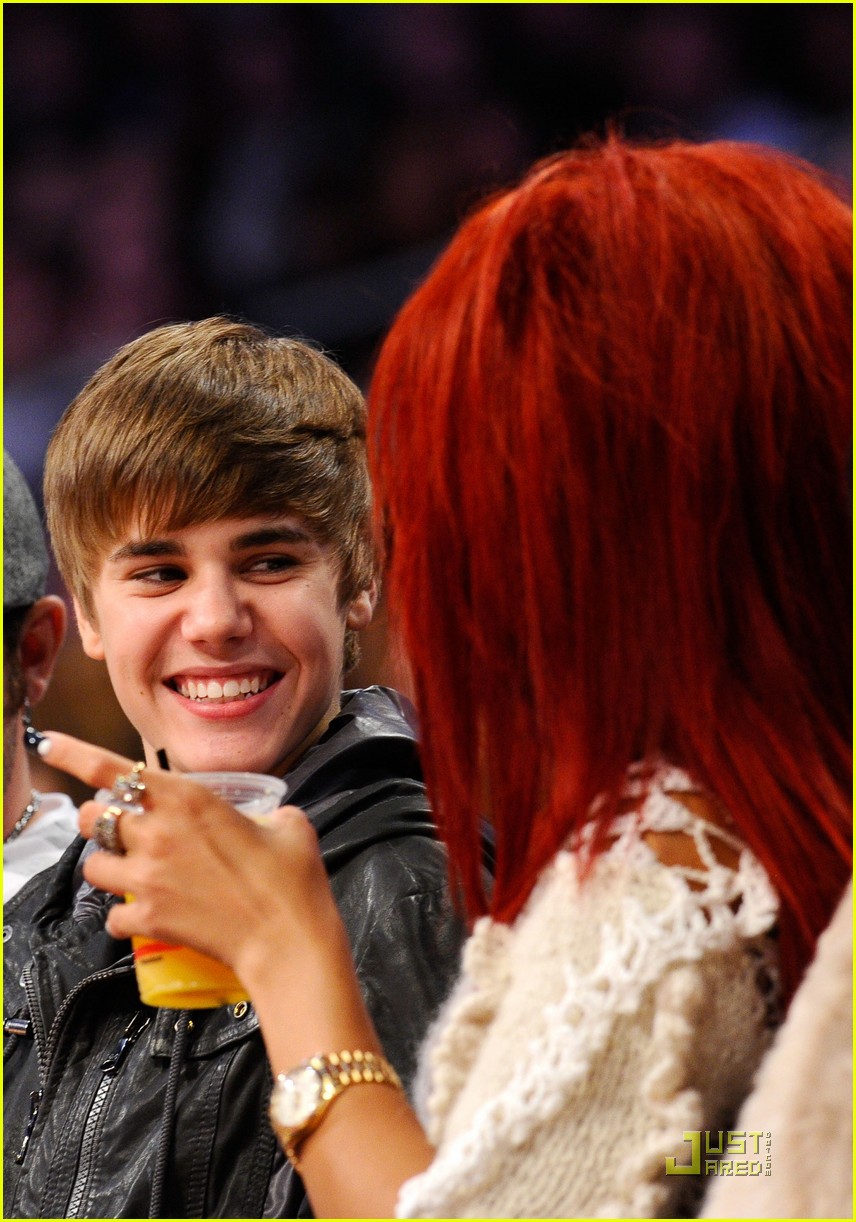 Rihanna NBA All Star Game Performance Photo 2521506 Drake Kanye