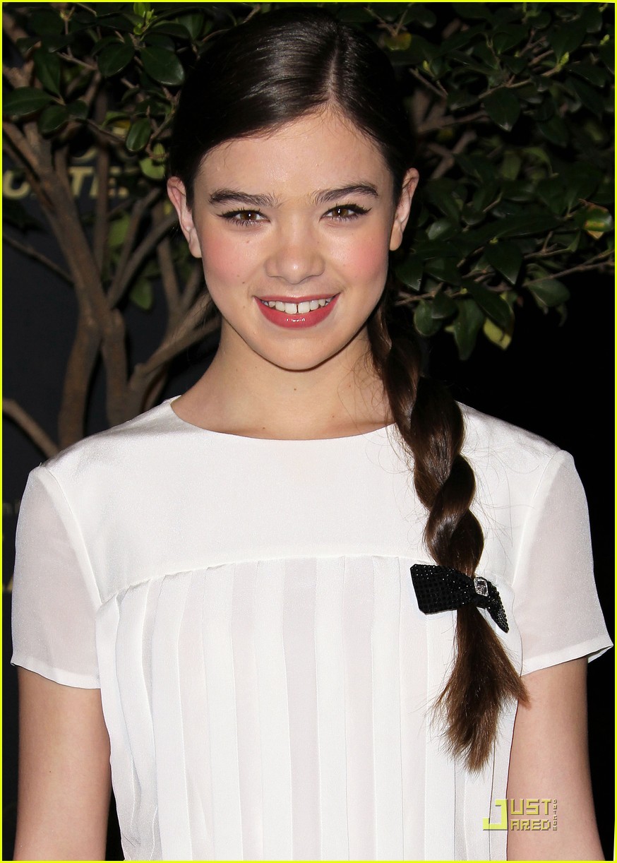 Hailee Steinfeld: Women in Film & Nominees Night Parties!: Photo