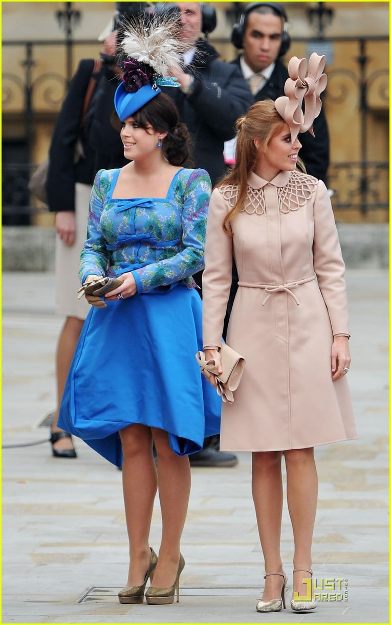 Princess Beatrice & Princess Eugenie Royal Wedding! Photo 2539192