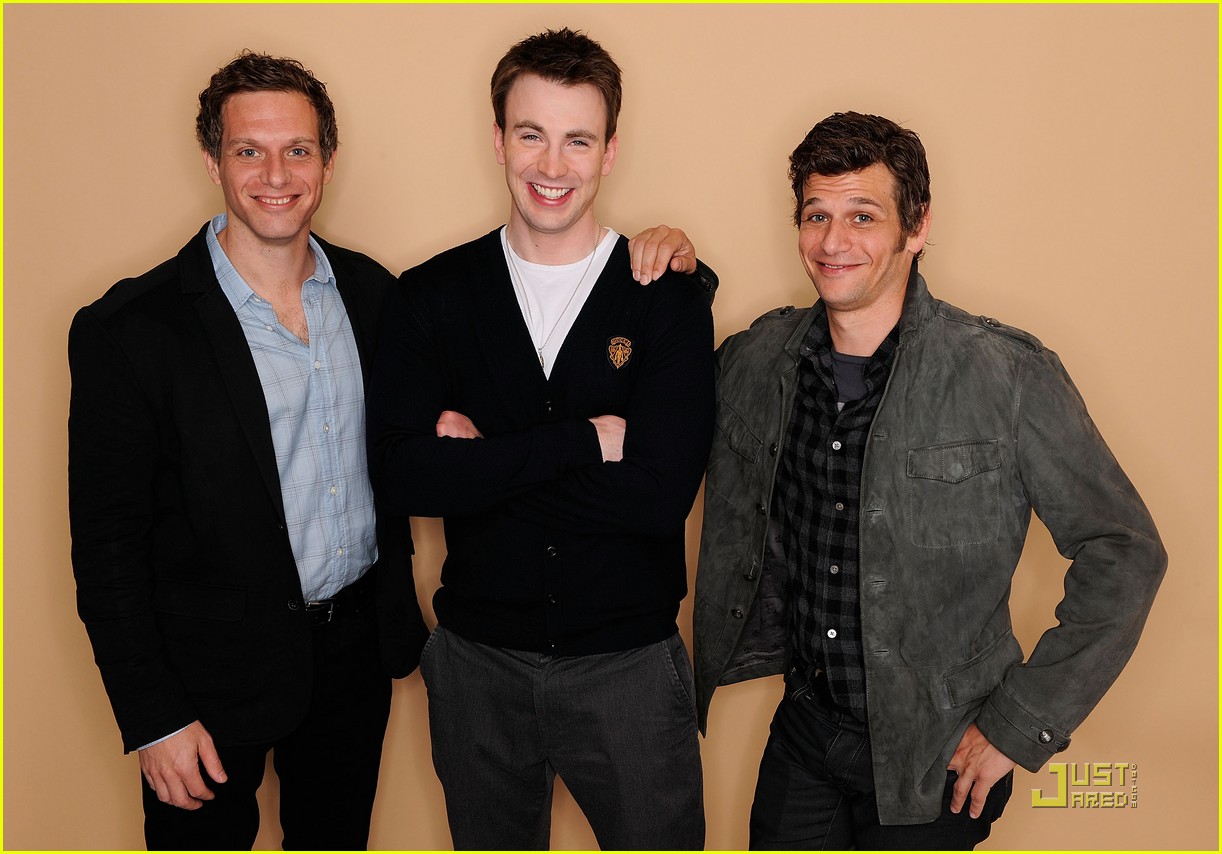 Chris Evans 'Punctures' the Tribeca Film Festival Photo 2537466