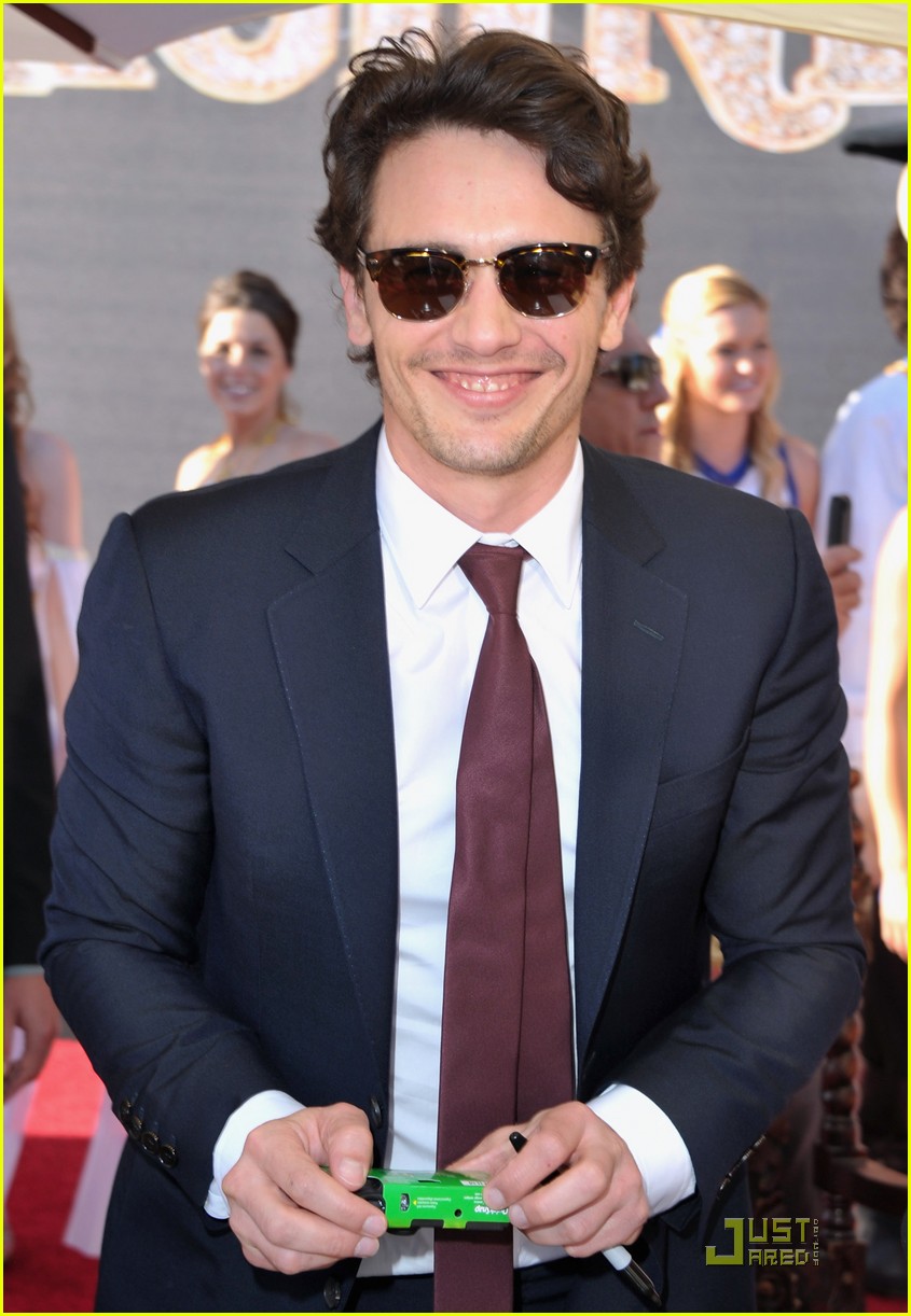 James Franco 'Your Highness' Premiere at UCSB! Photo 2532333 Danny