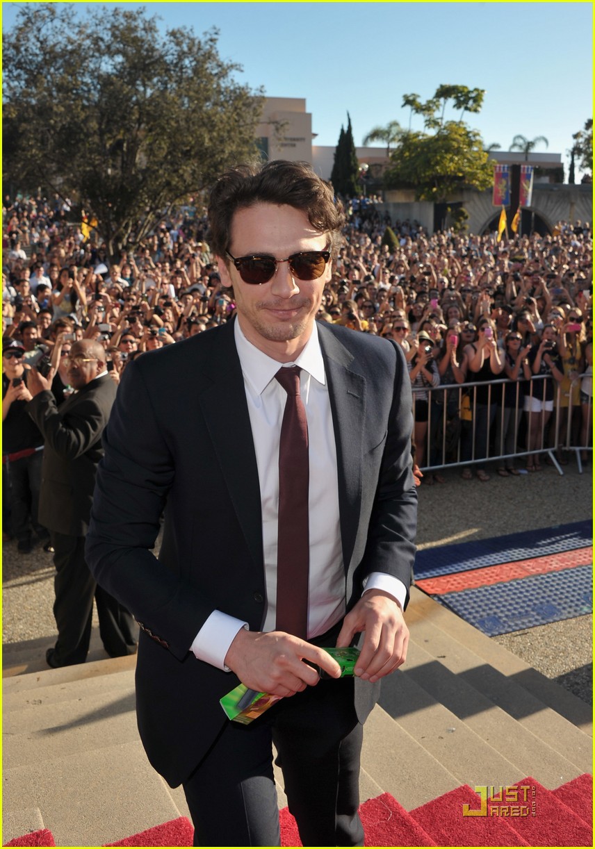 James Franco 'Your Highness' Premiere at UCSB! Photo 2532343 Danny
