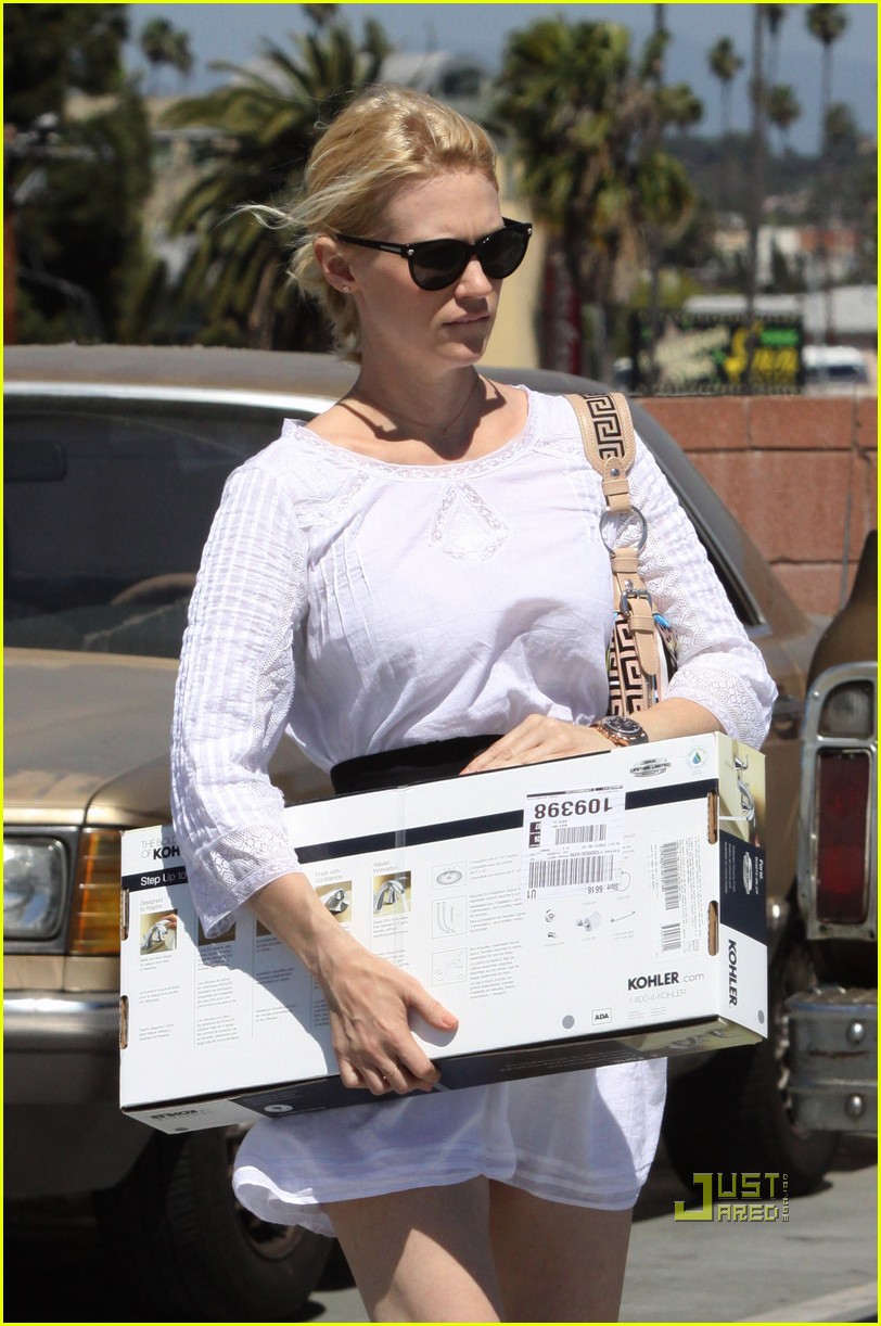 January Jones Fixture Shopping at Home Depot Photo 2538705 January