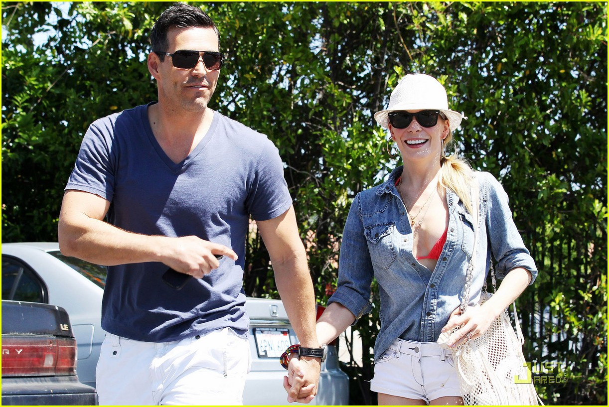 LeAnn Rimes & Eddie Cibrian Hand Holding Newlyweds! Photo 2539322