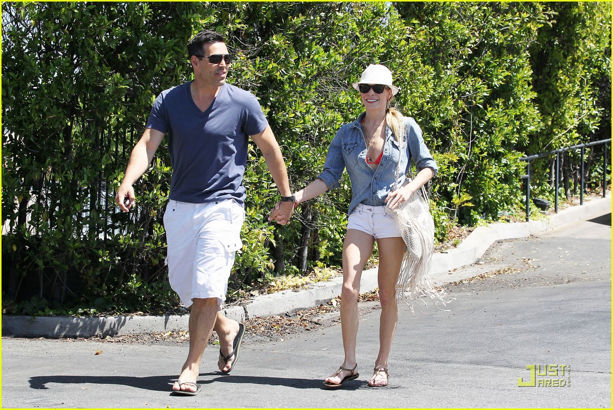 LeAnn Rimes & Eddie Cibrian Hand Holding Newlyweds! Photo 2539329
