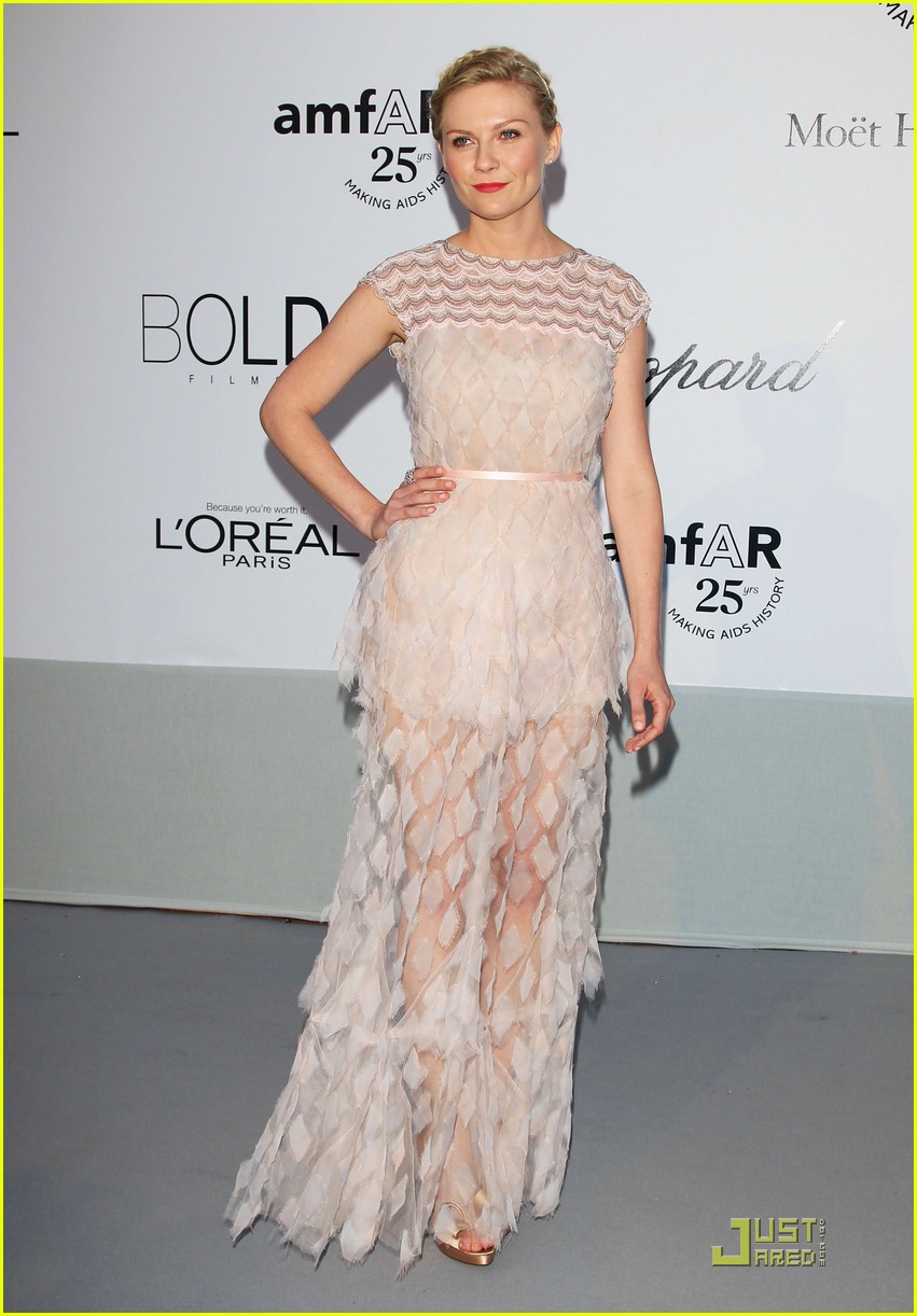 Kirsten Dunst & Elisabetta Canalis: amfAR Gala Girls: Photo 2545401