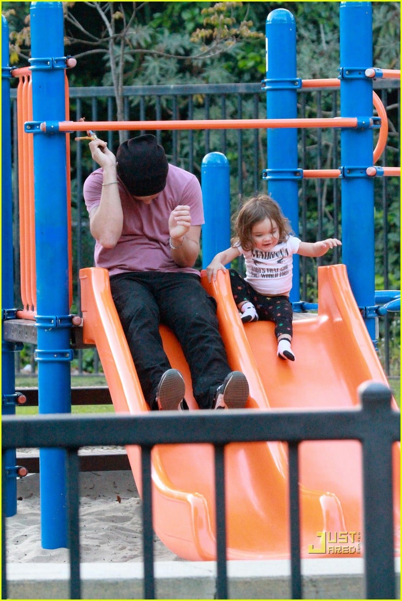 Cam Gigandet Playground Date with Everleigh! Photo 2542413 Cam
