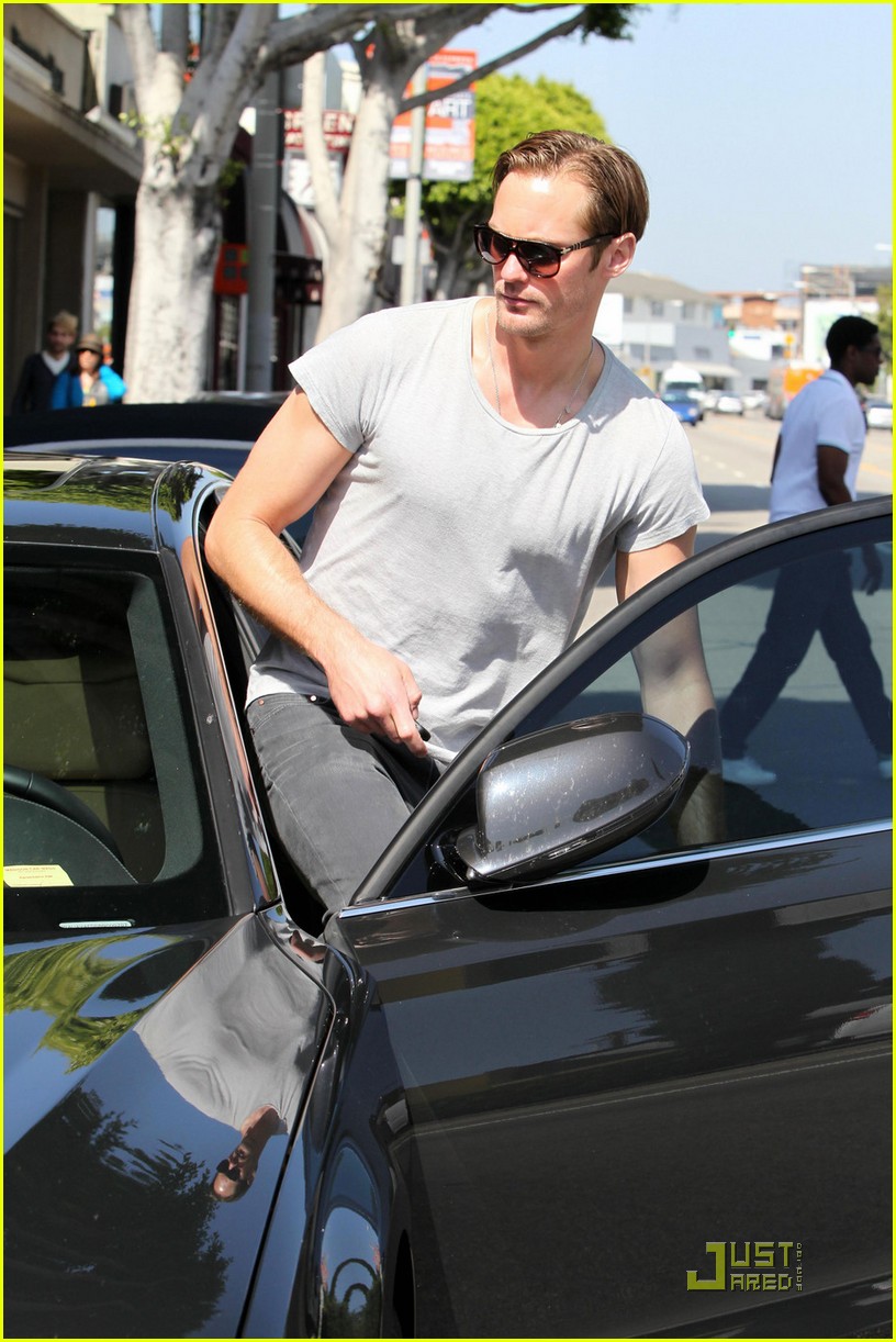 Alexander Skarsgard Julianne Moore's Movie Husband! Photo 2543090