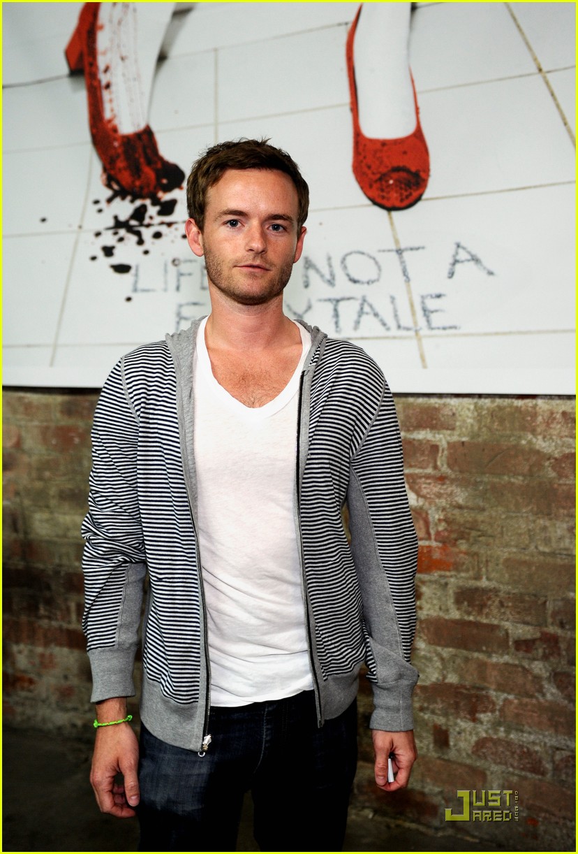 Lindsay Lohan to Tyler Shields Life Is Not A Fairytale! Photo 2542006