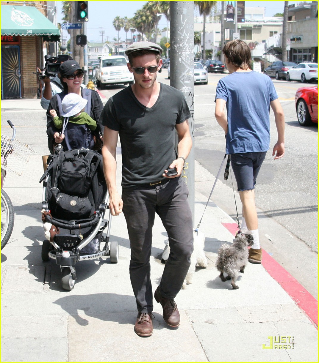 Jamie Bell Talks 'Billy Elliot the Musical' Photo 2555756 Jamie Bell