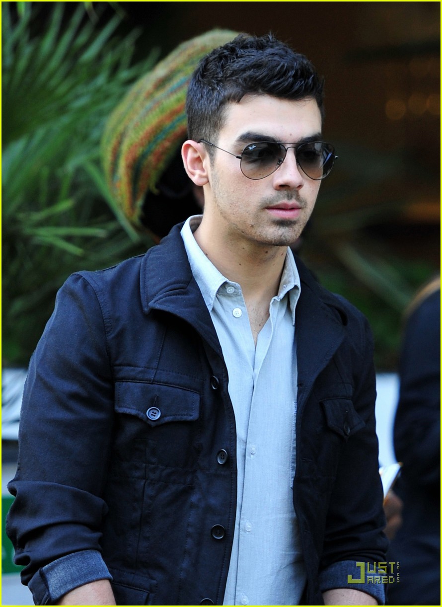Joe Jonas 'See No More' Video Premiere! Photo 2556508 Joe Jonas Photos Just Jared