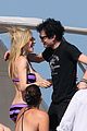 avril lavigne french riviera with deryck whibley 04
