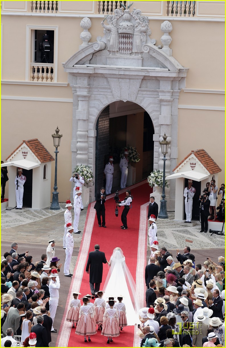Prince Albert & Princess Charlene Monaco Royal Wedding! Photo 2557169