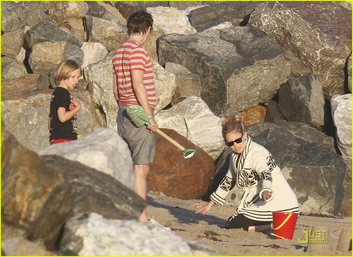 Kate Hudson & Matt Bellamy Explain Baby Bingham's Name Photo 2561938