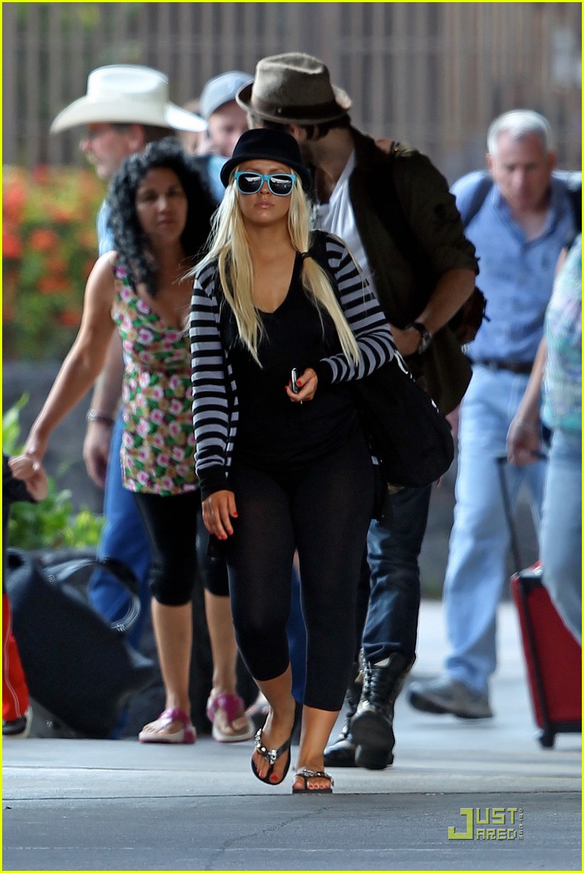 Christina Aguilera Max's Black Eye Explained Photo 2573048