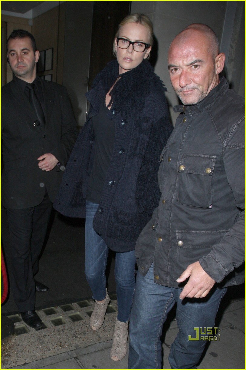 Charlize Theron Noshes at Nobu: Photo 2572829 | Charlize Theron Photos