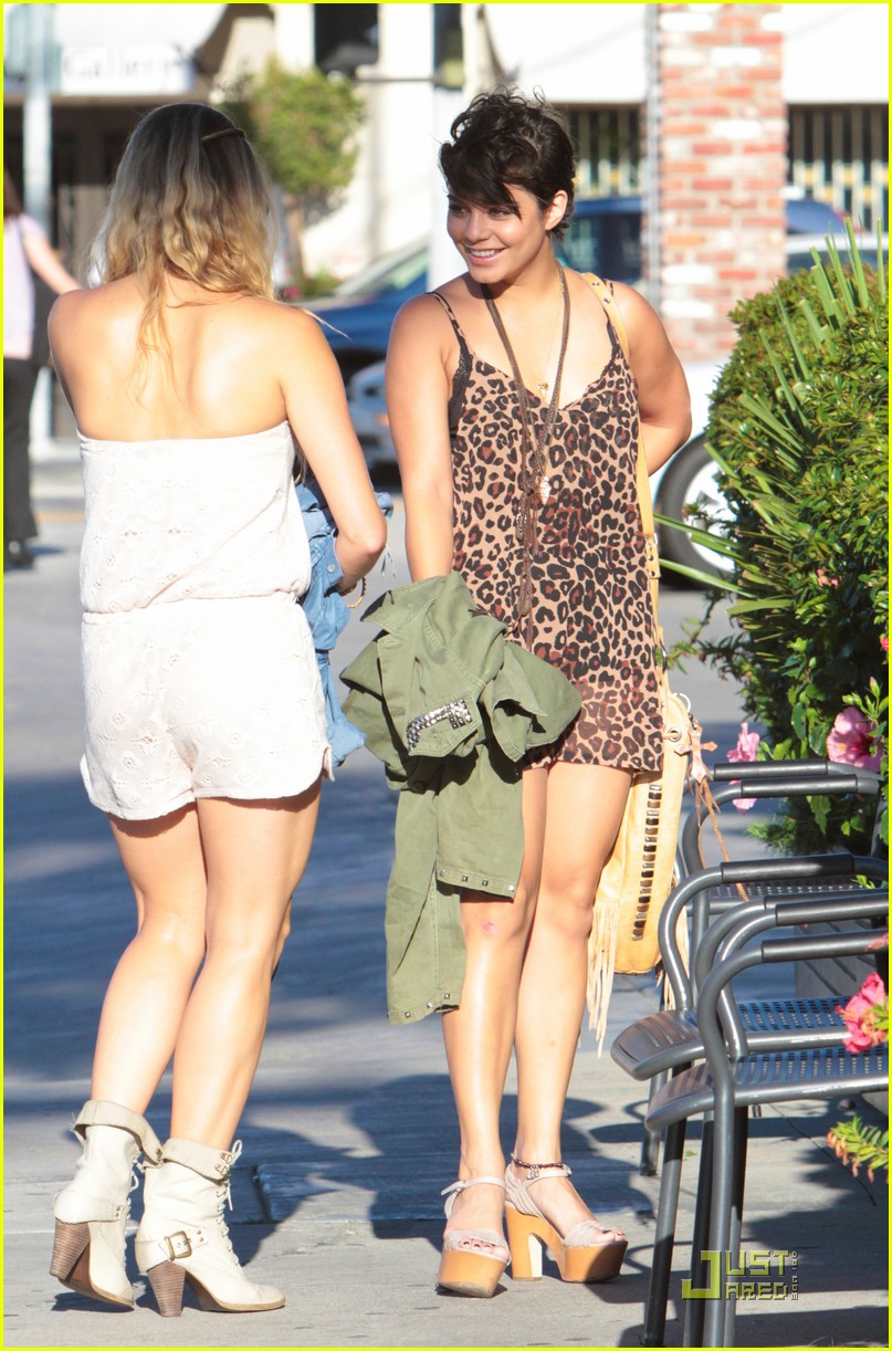 Vanessa Hudgens: Leopard Lady: Photo 2565860 | Vanessa Hudgens Photos