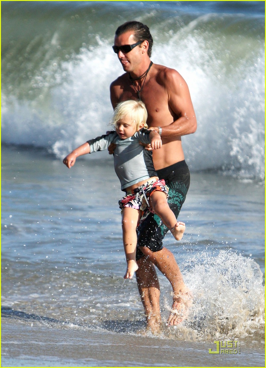 Gwen Stefani Hits the Beach with Her Boys Photo 2574790 Bikini