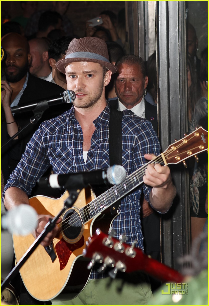 Justin Timberlake Southern Hospitality Surprise! Photo 2575439