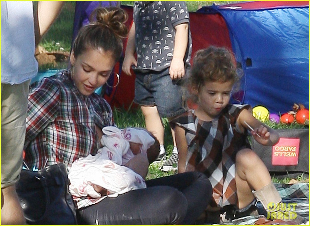 Photo: jessica alba birthday party 30 | Photo 2590651 | Just Jared