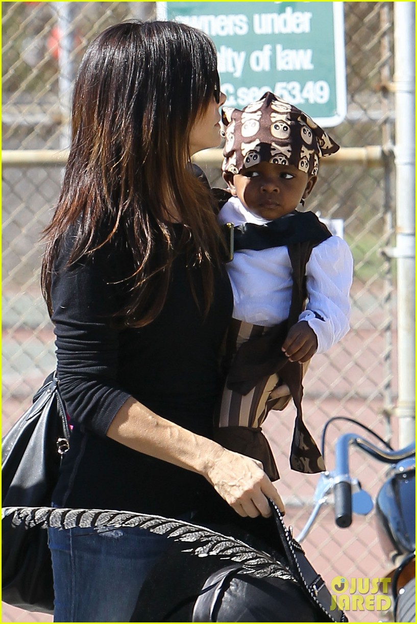 Sandra Bullock & Louis Pirate Party! Photo 2588188 Celebrity Babies