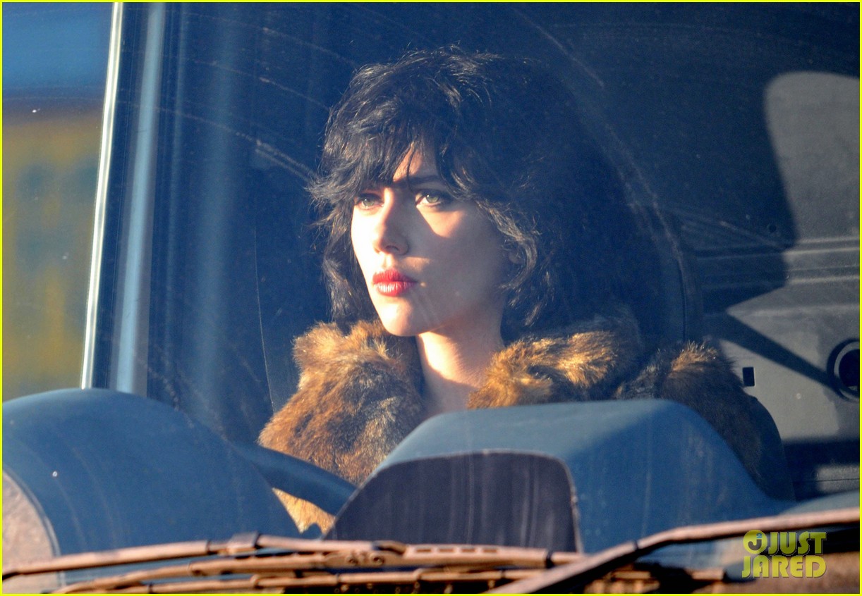 Scarlett Johansson Dark Hair for 'Under the Skin'! Photo 2593101 Scarlett Johansson Photos
