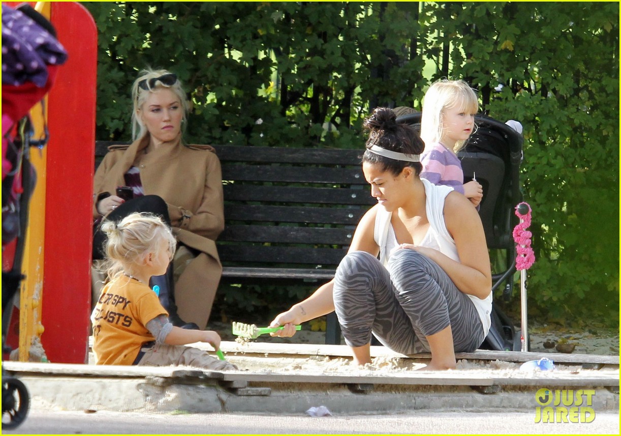 Gwen Stefani London Playdate with Zuma! Photo 2588483 Celebrity
